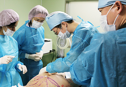 コンデンスリッチファット療法のセミナーを開催しました1